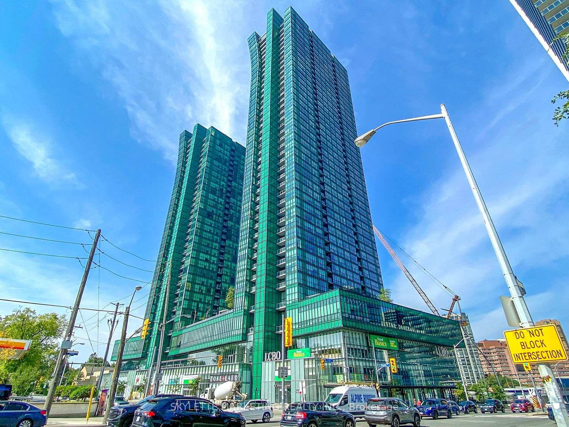 Excellent Location ! ! Emerald Park Is The Most Anticipated Condo In North York Located Directly On The Yonge amp ; Sheppard Subway Lines, groceries, upscale retail shops, and various ...