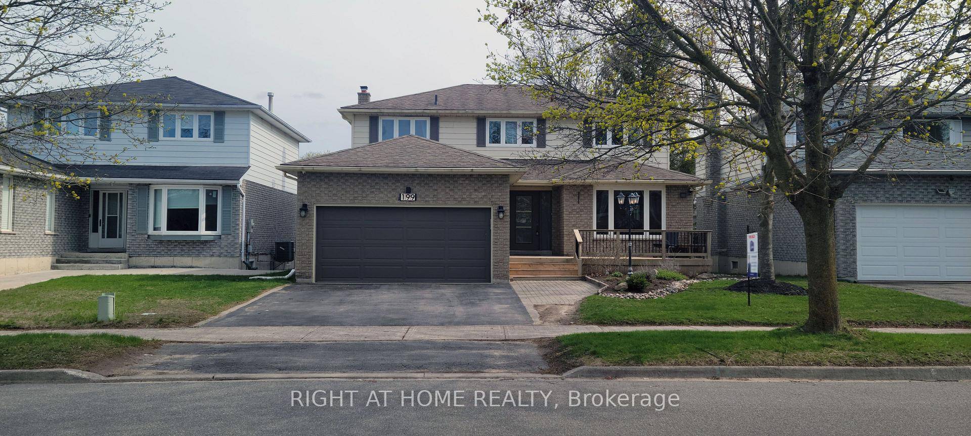 199 Biscayne Blvd., Georgina A Beautifully Maintained Family Home !