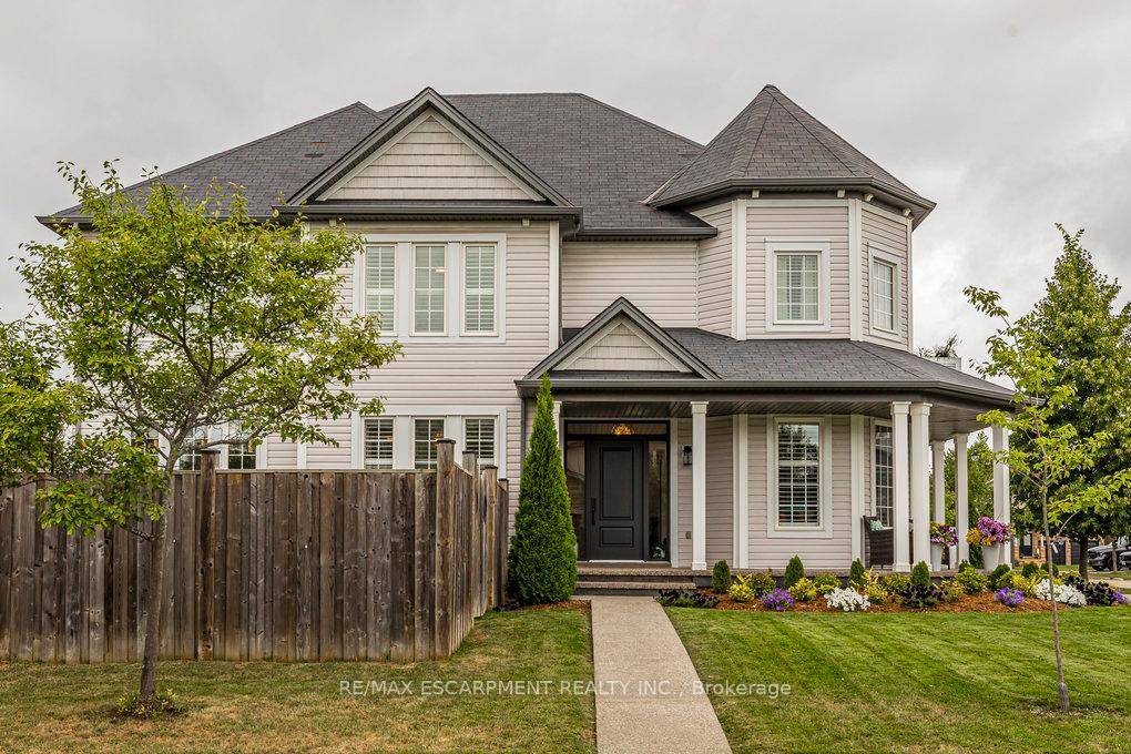 Welcome to 44 Fowler Drive in the sought after community of Binbrook.