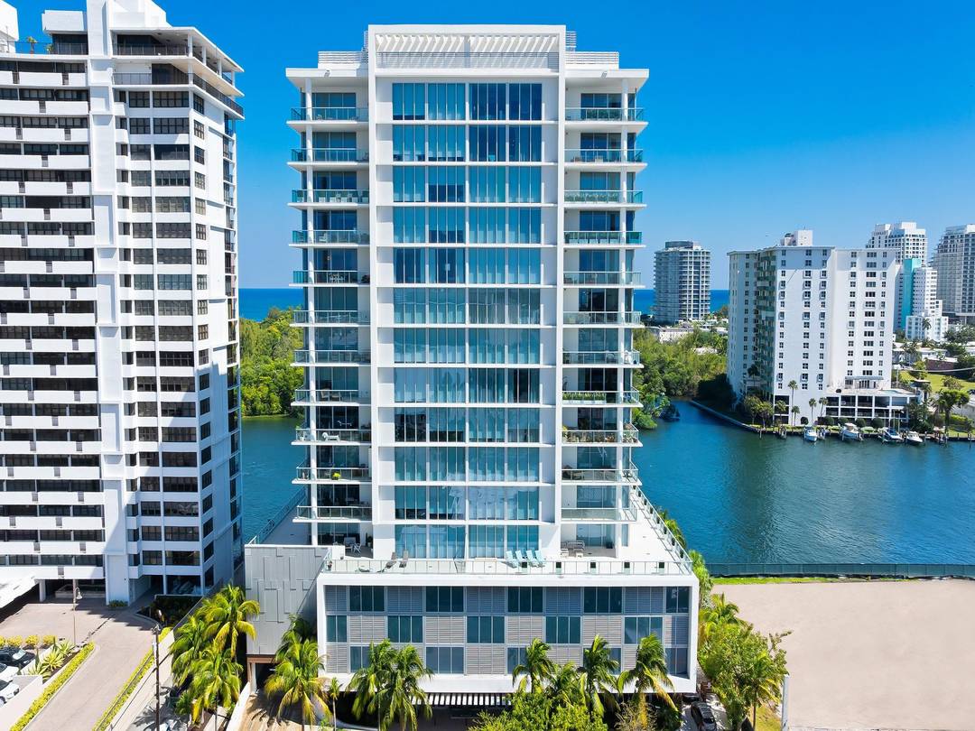 Experience luxury waterfront living at AquaBlu in Fort Lauderdale.