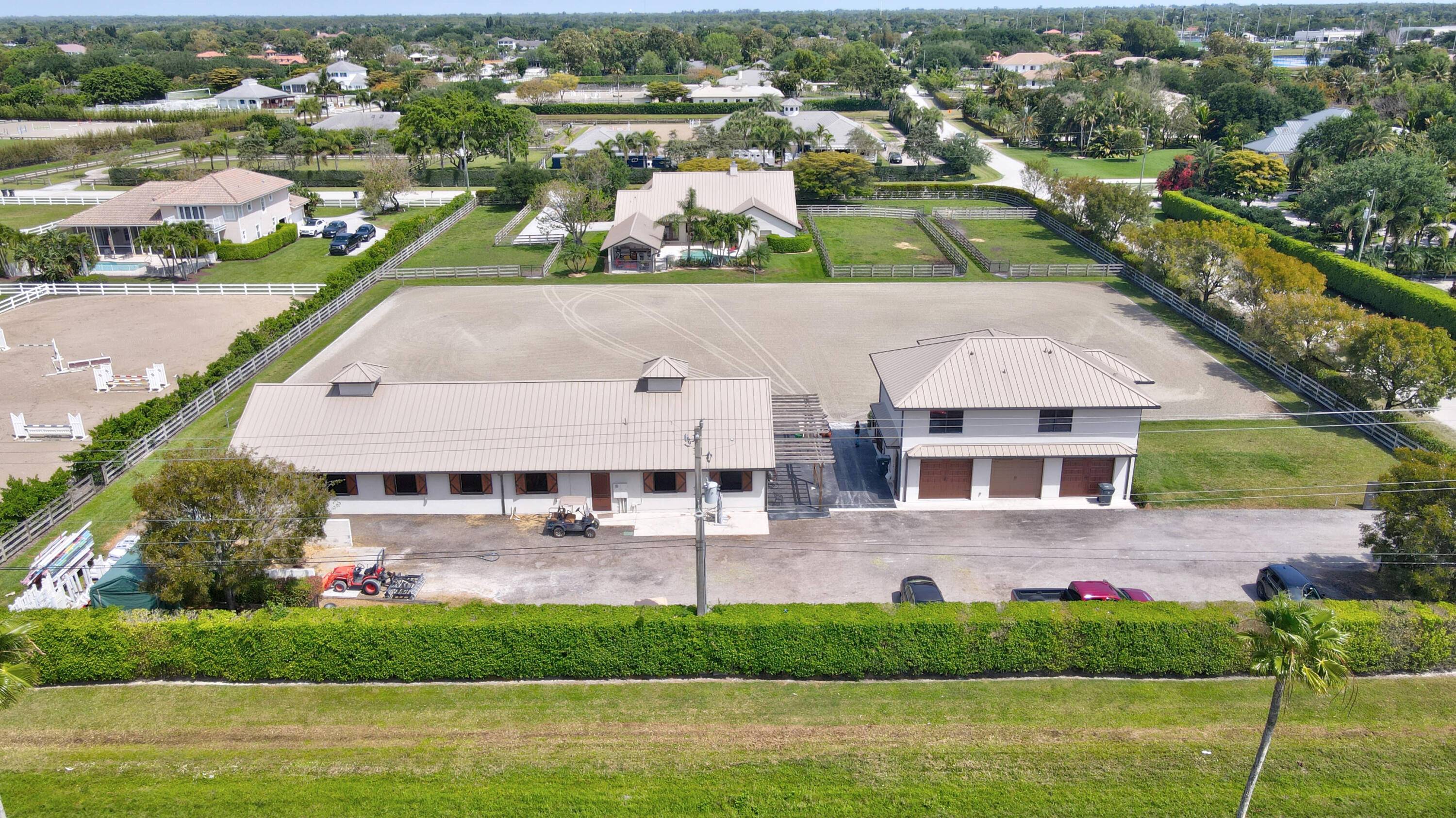 Fully renovated in 2015, this 2.
