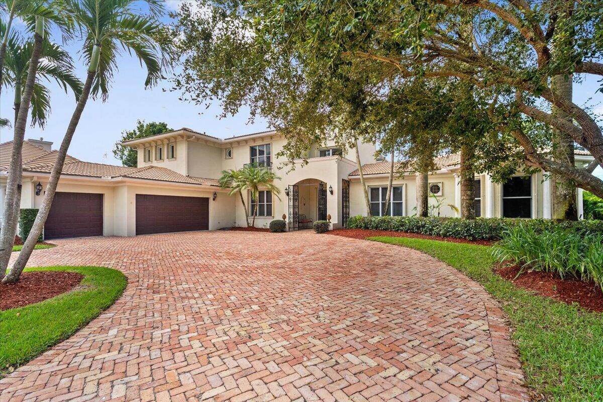 Rented 1 1 4 30 2021. Available off season to rent.