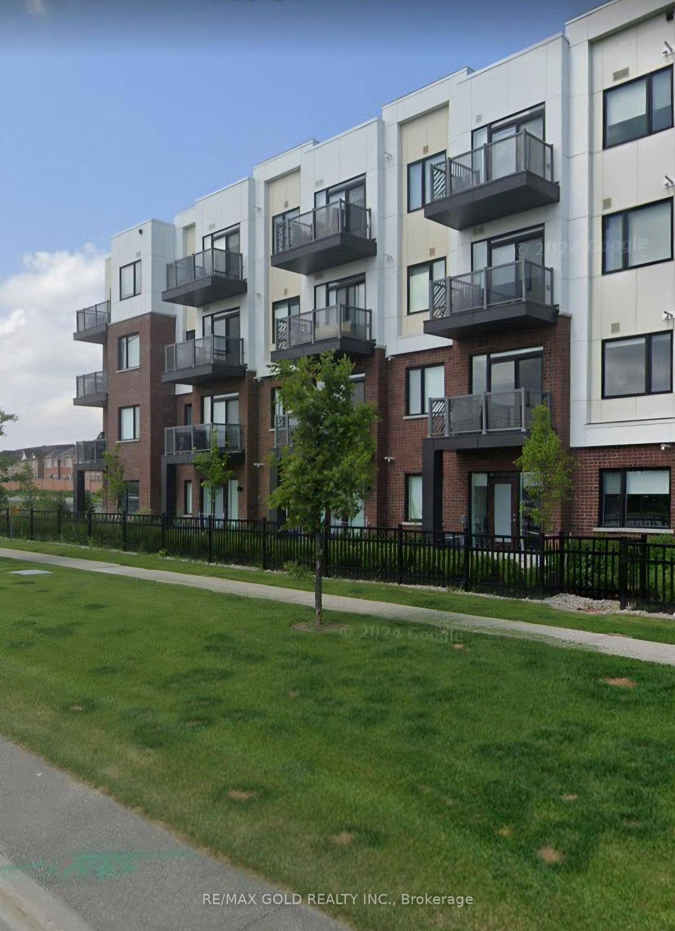 Excellent Location, Close to all the amenities, Beautiful One Bedroom ground floor unit.