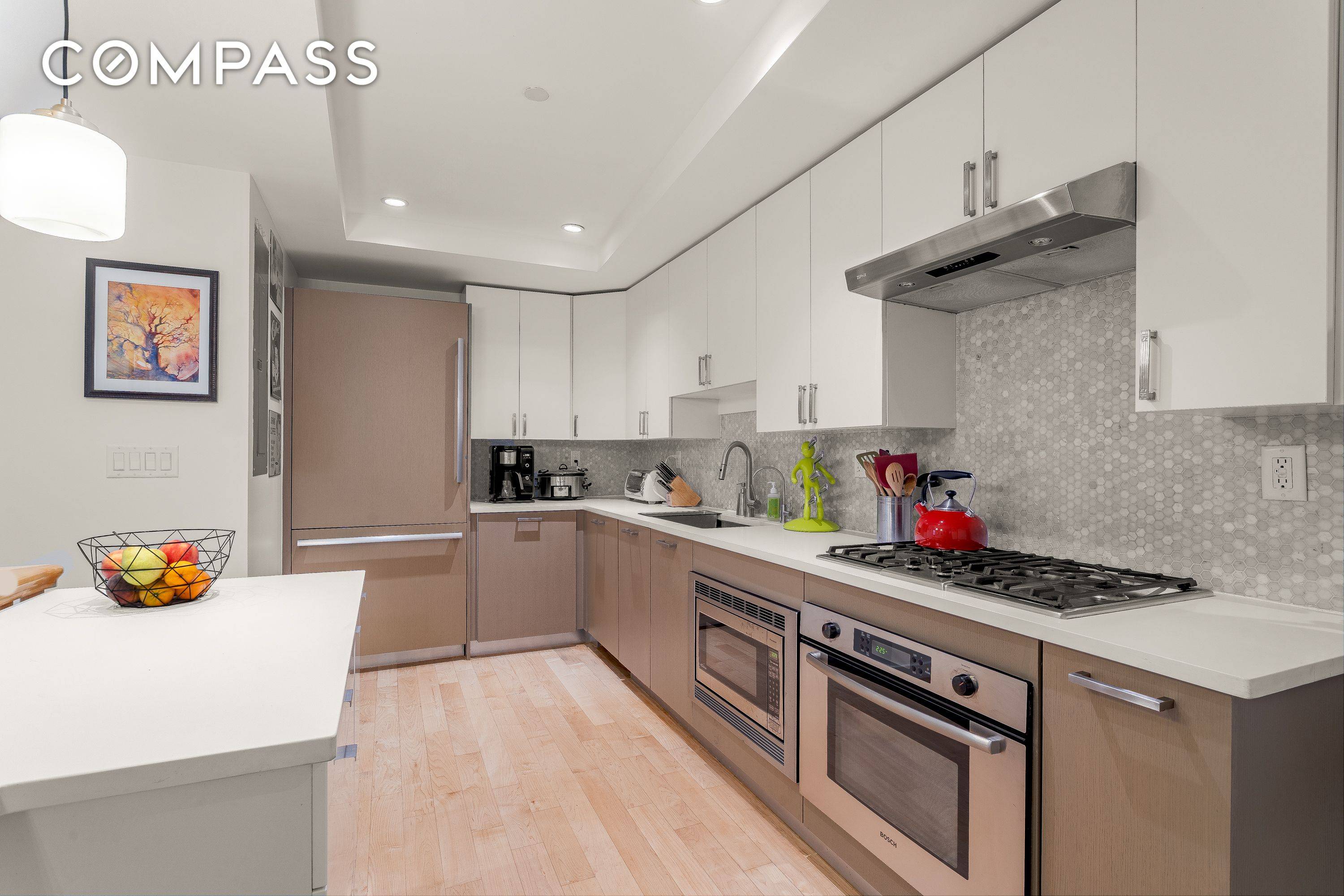 Welcome to 560 Carroll St, Unit 1D an exceptional condo in Park Slope, Brooklyn, where modern elegance meets urban convenience.