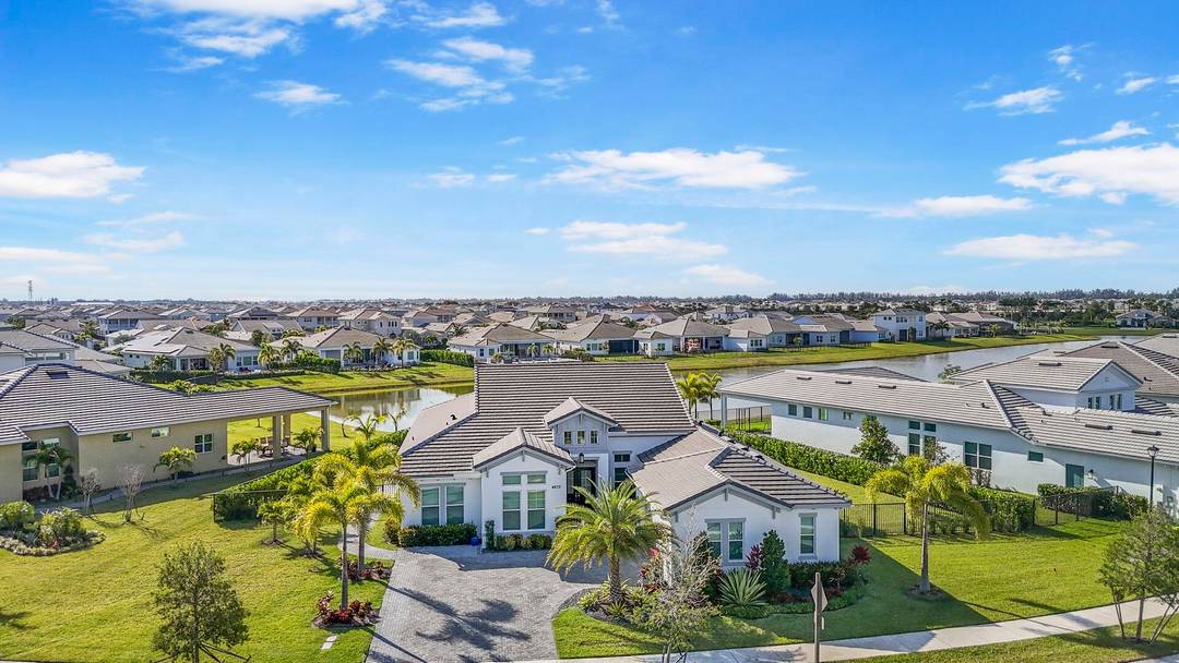 Welcome to this stunning 5 bedroom, 4.