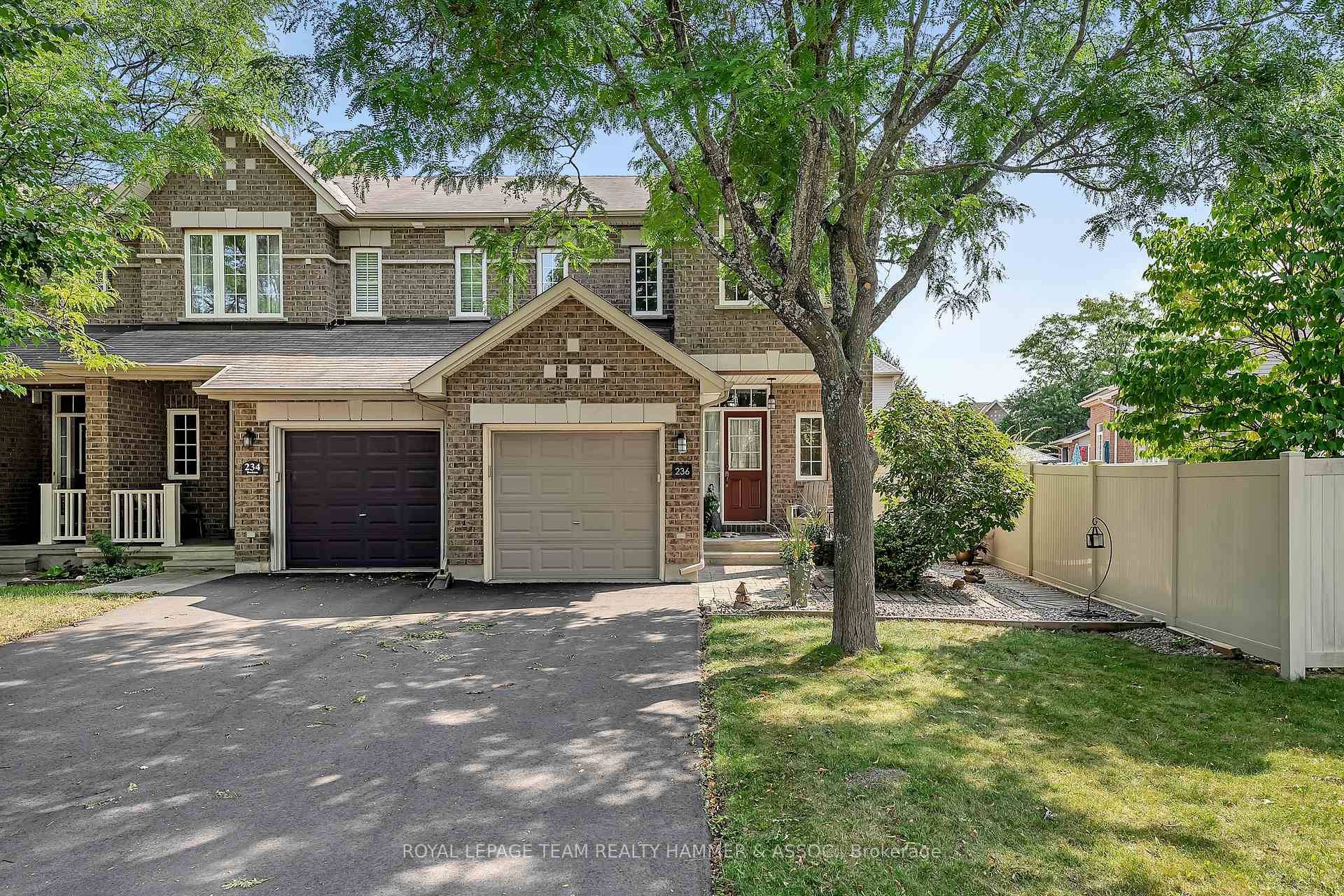Welcome to this rarely available Sunnyvale end unit townhome in the prestigious community of Riverside South.