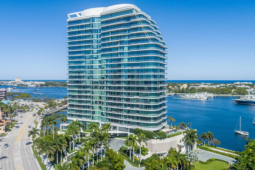 Luxury living at The Bristol, the most important condo building breathtaking direct Intracoastal and ocean views.