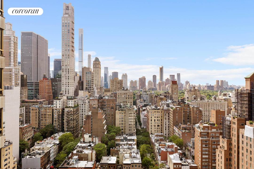 Meticulously renovated for the most discerning buyer, Residence 27D combines modern luxury with space, light and views.