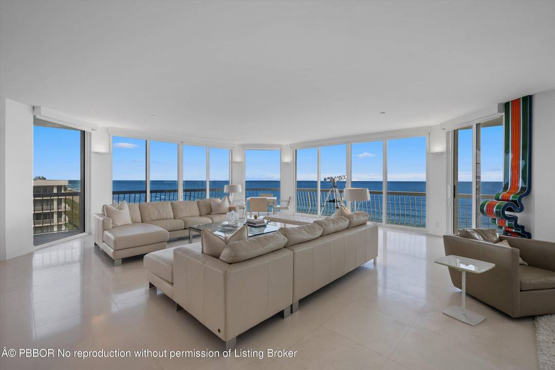 Beautifully maintained 3 bedroom, 3.