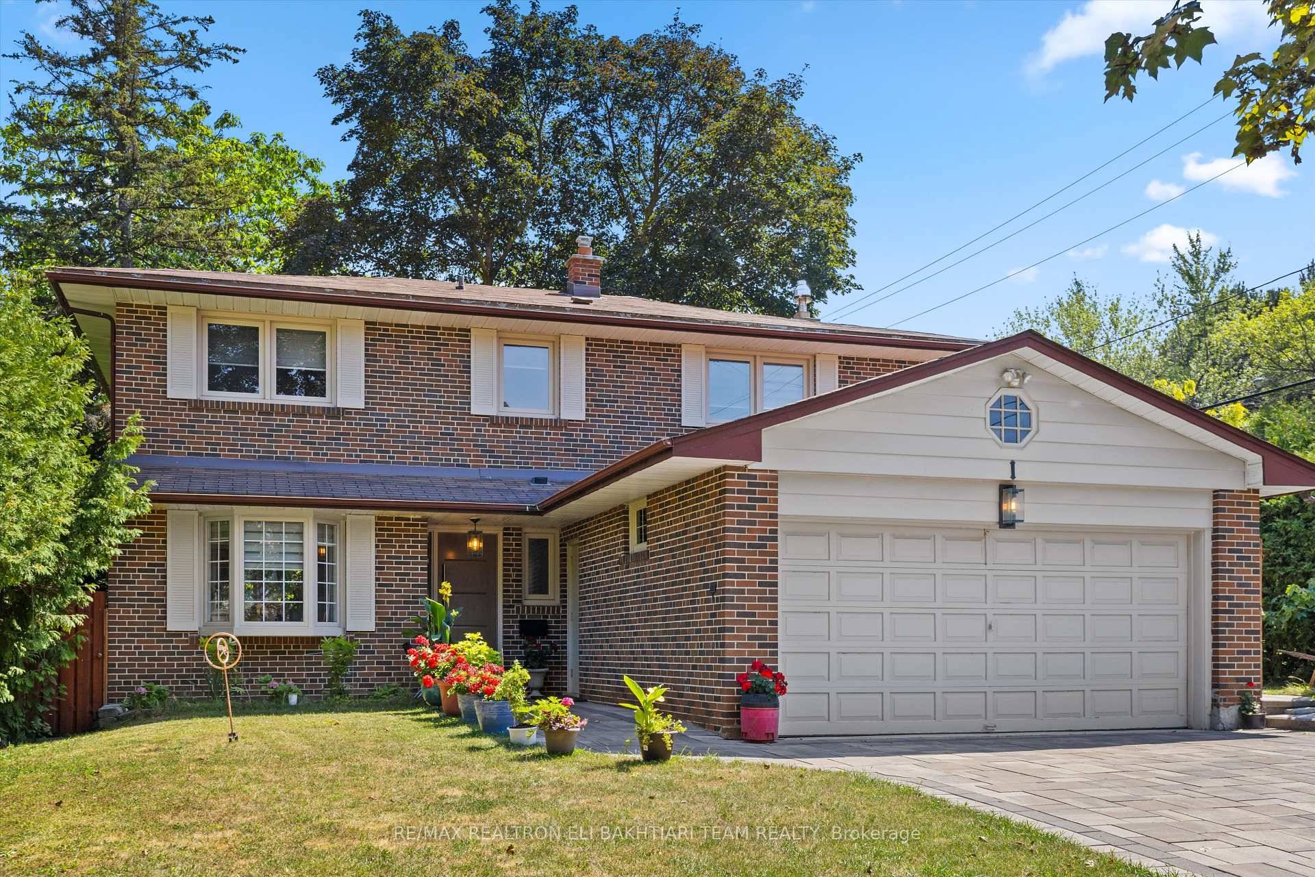 Client RemarksElegant amp ; Executive 4 1 Bedroom, 4 Bathroom Solid Brick Home nestled in the prestigious Banbury community, within the sought after Denlow School District !