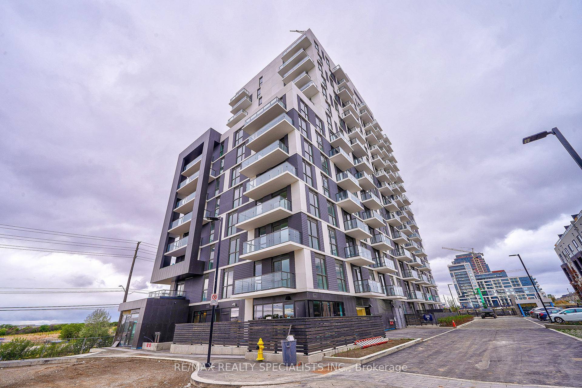 Welcome to North Oak at Oakvillage.