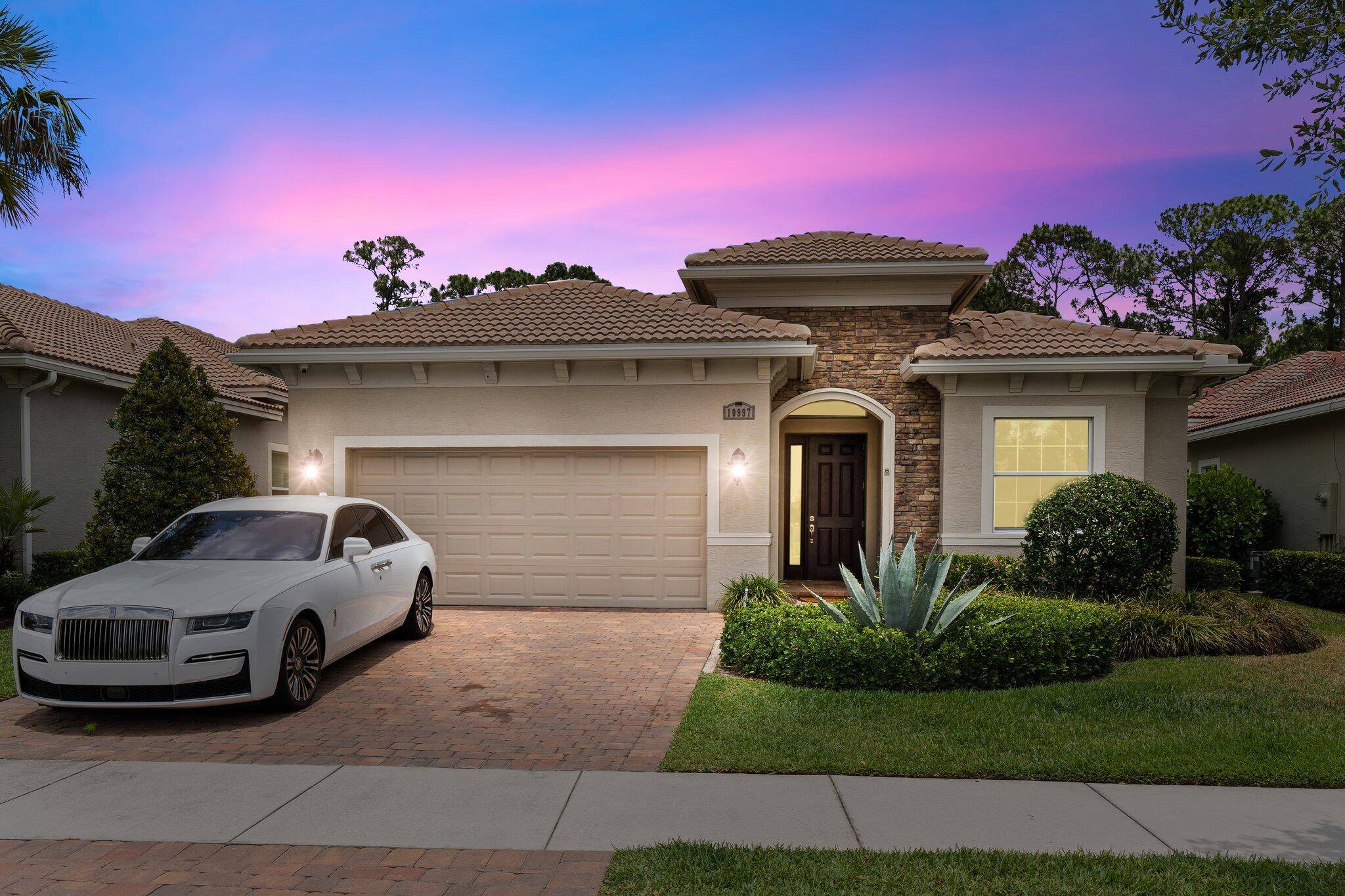 Welcome to your dream home !