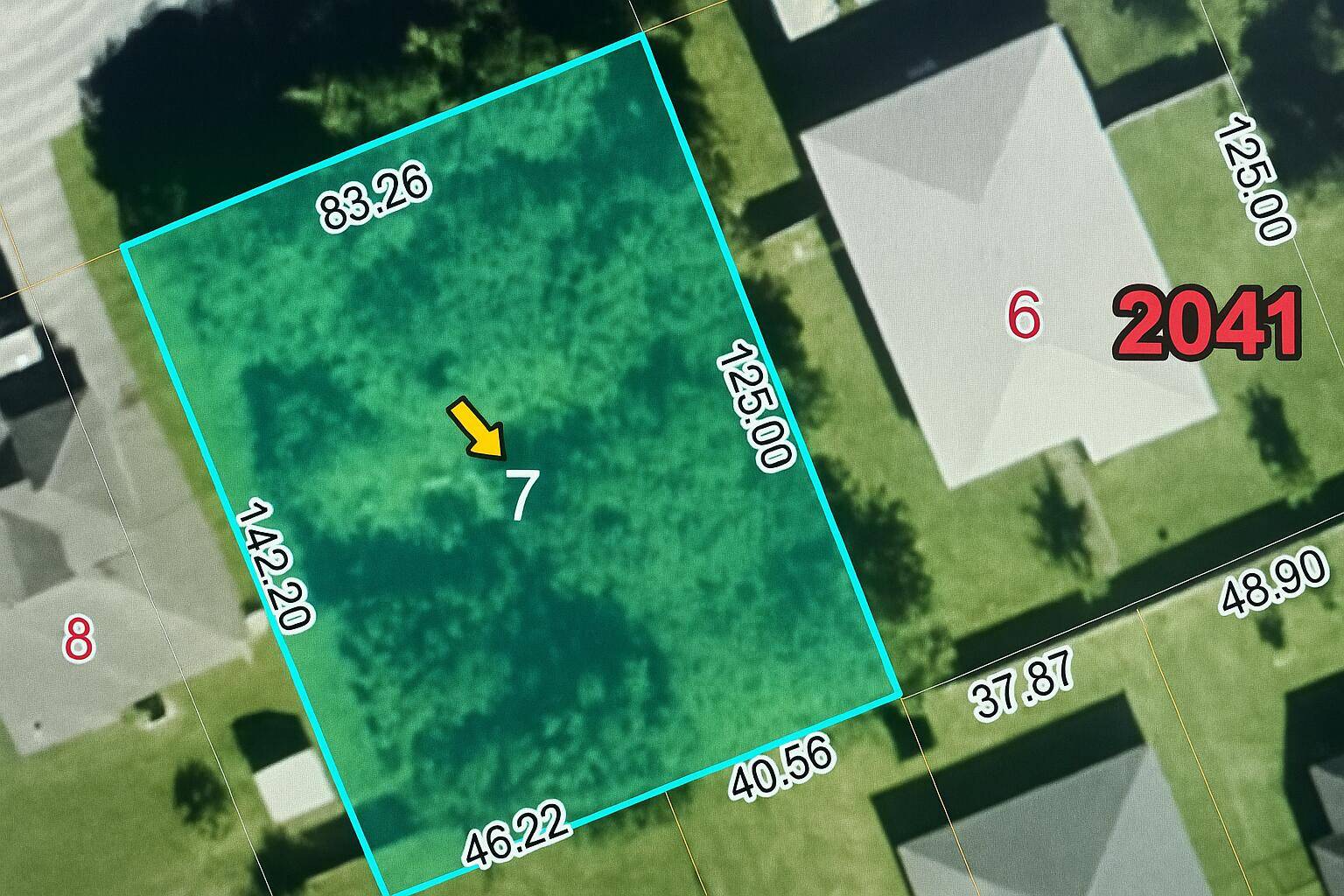 Here is your chance to build a beautiful spec home in Port Saint Lucie !