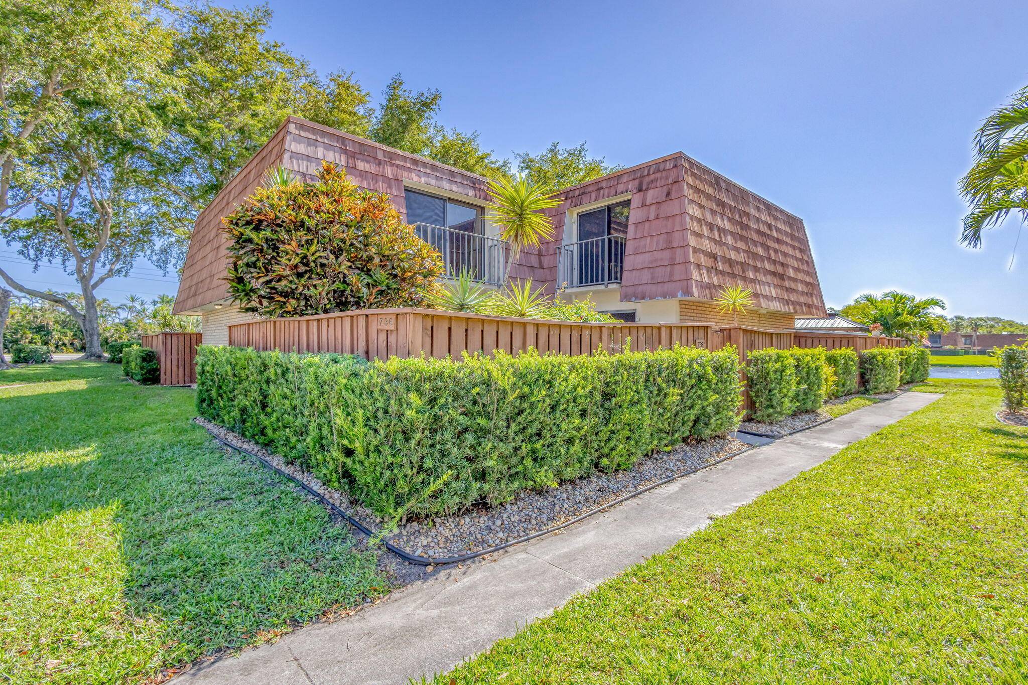This spacious 2 bedroom, 2.