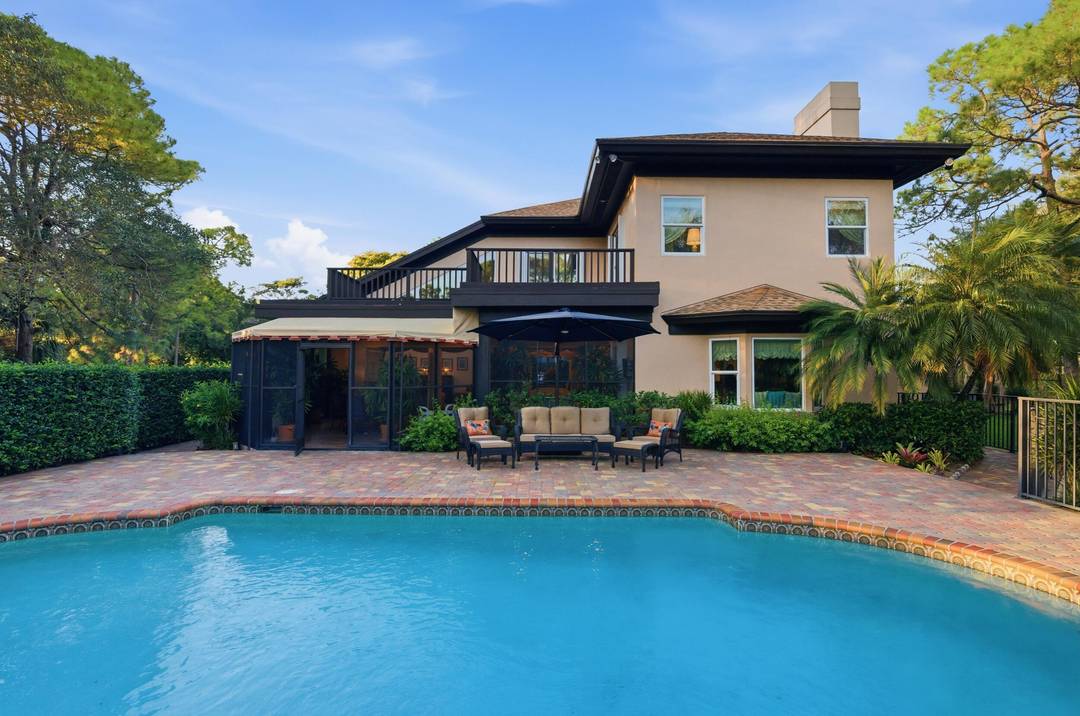 Situated on a rare 3. 4 acre residential parcel in Delray Beach, this property offers privacy, space, and flexibility, minutes from the beach and downtown Atlantic Avenue.