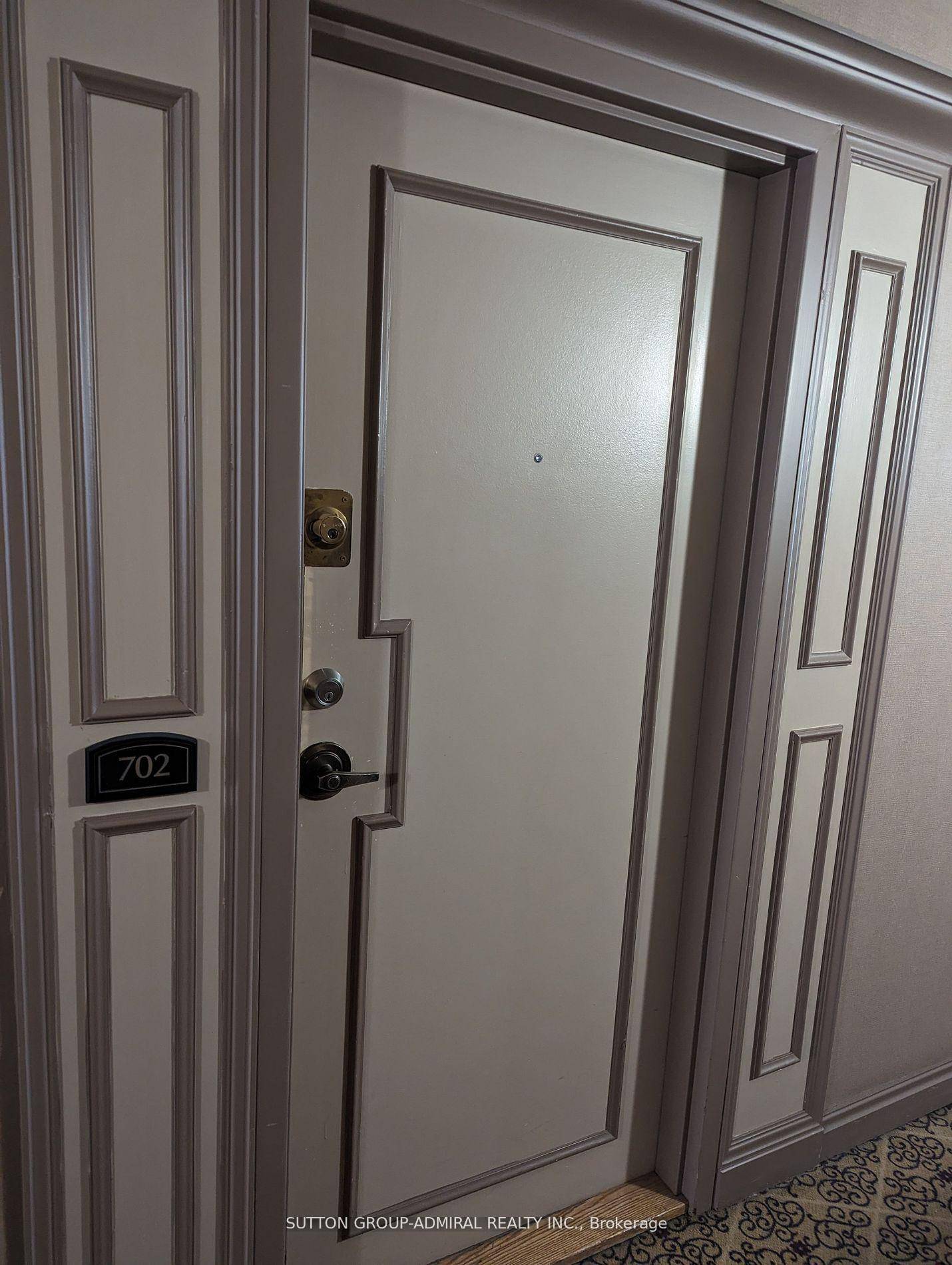 Village By The Grange ! Bright and Spacious One Bedroom Den.