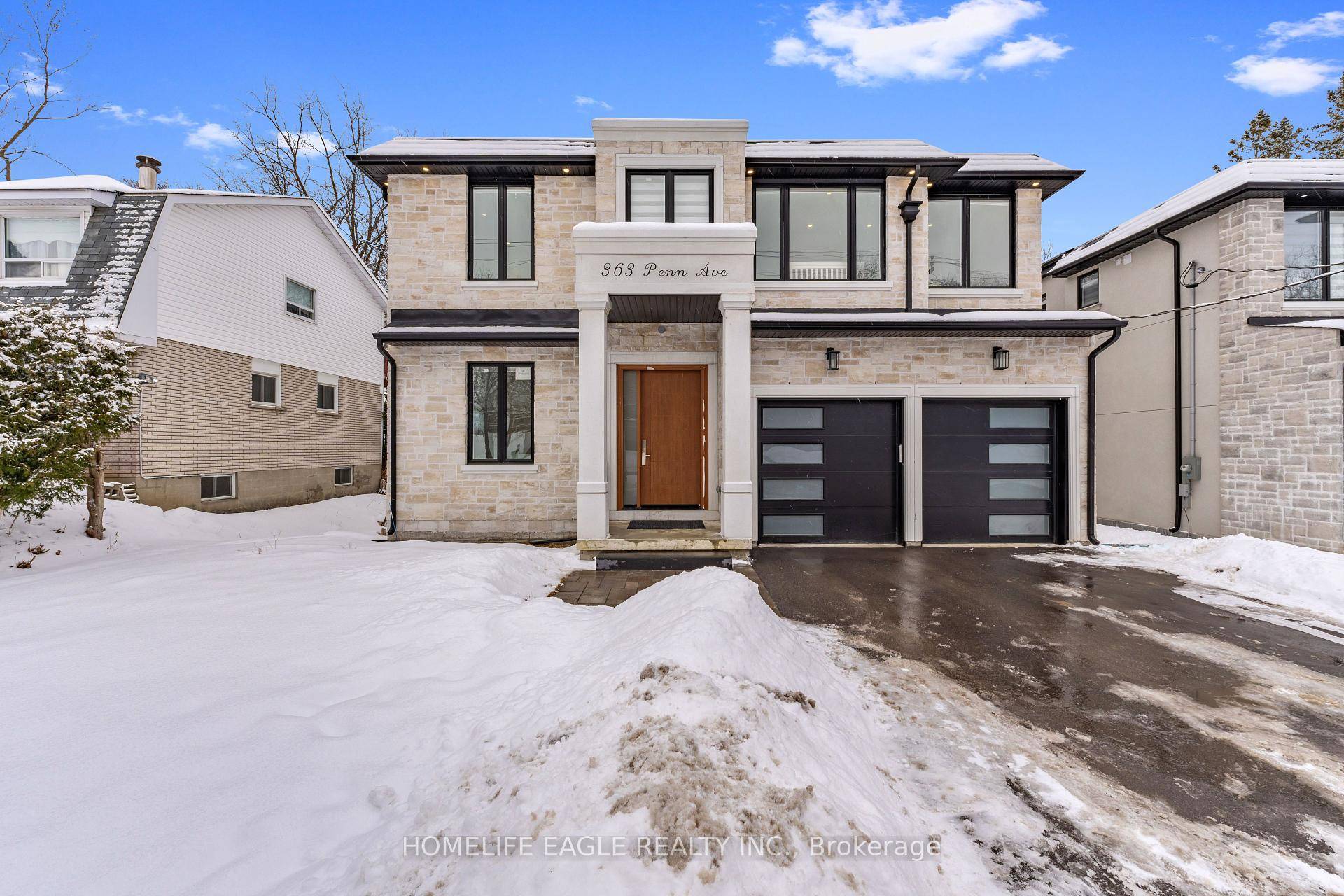 The Perfect 4 2 Bedroom amp ; 7 Bathroom Custom Built Home 2 Yrs New Premium 50ft X 194ft Lot Size 0.