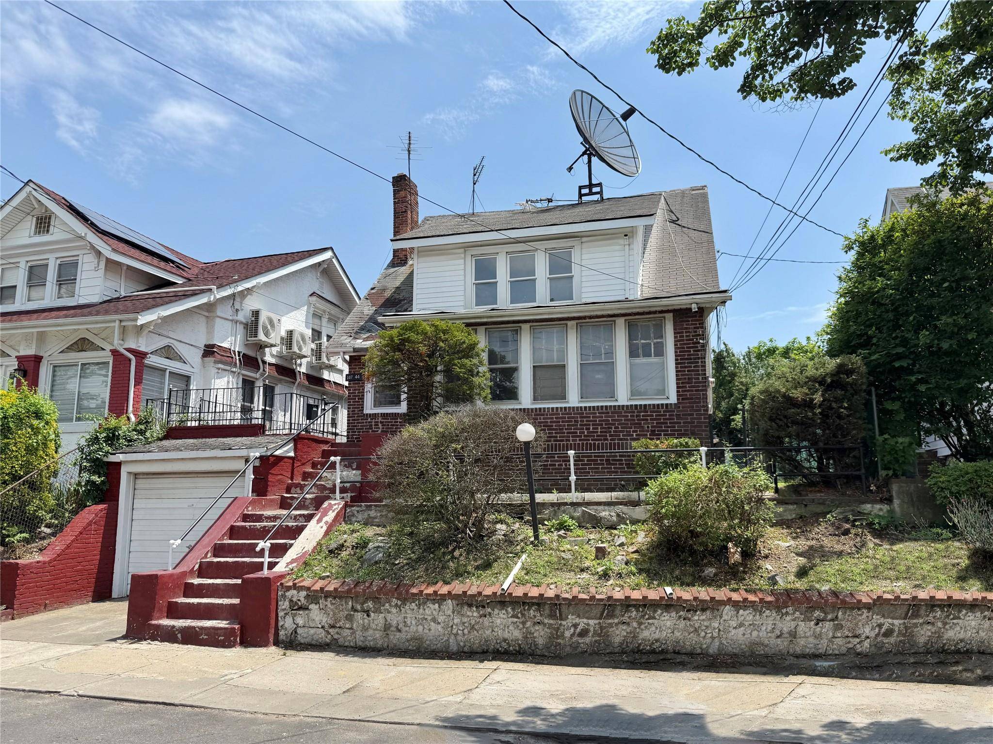 Spacious amp ; fully detached in the heart of Saint Albans !