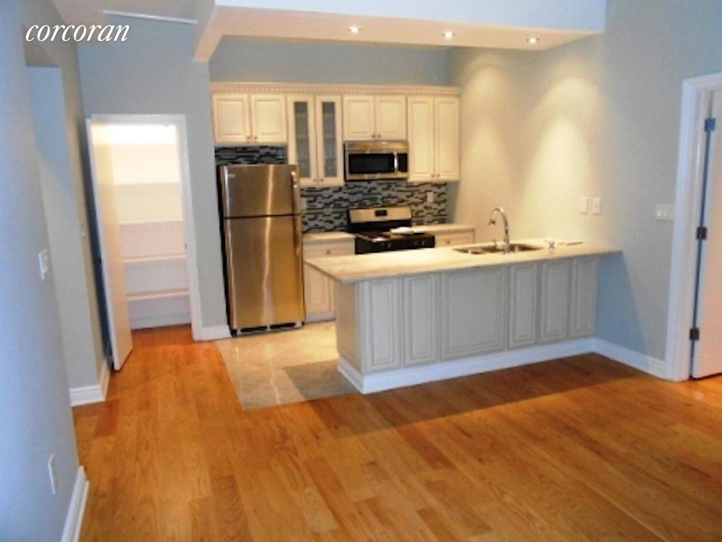 Elevator, Only 2 Apts. Per Floor, Stainless Steel Appliances, Breakfast Bar, Dishwasher Microwave, Marble Countertop, Recessed Lighting, 5 Closets, High Ceilings Washer Dryer, 2 Full Marble Bathrooms and Closets in ...