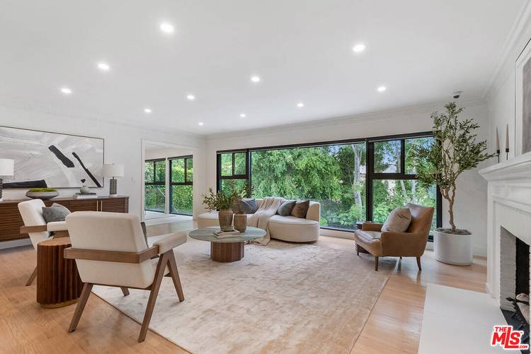 11346   Thurston Pl 5BR Brentwood La