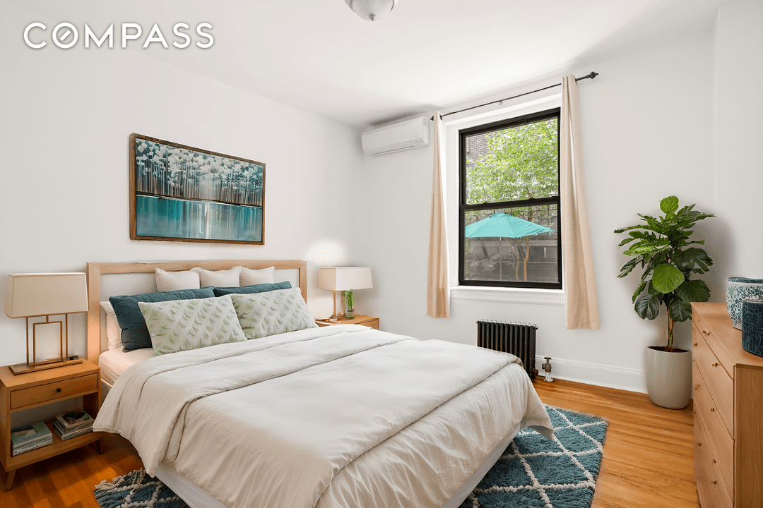 Sponsor unit no board interview and immediate rentals allowed.