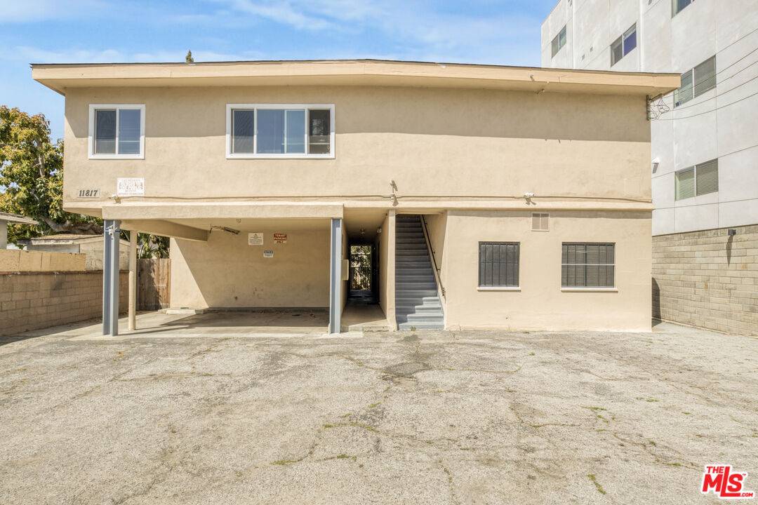 11817   Culver Blvd 7BR Marina Del Rey La