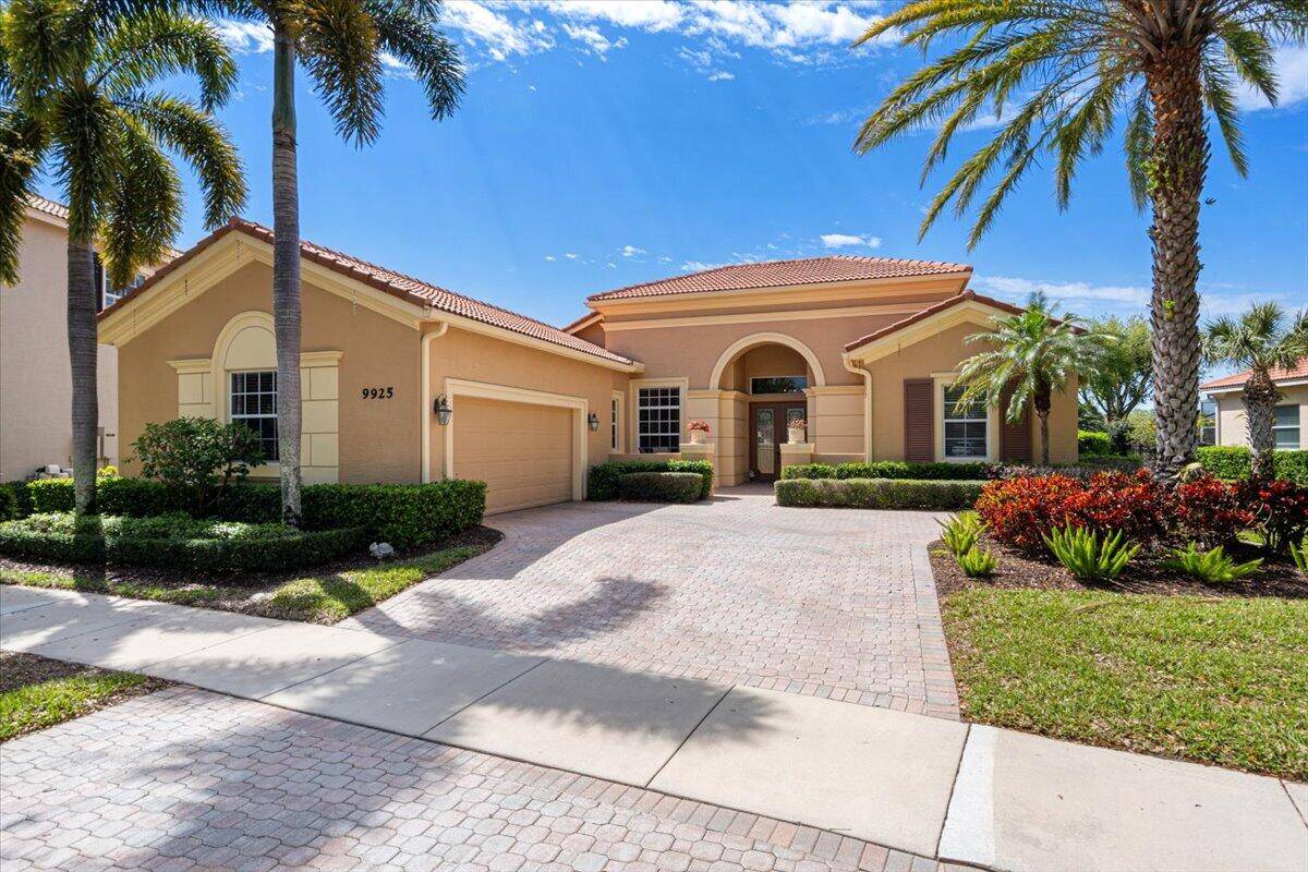 Fabulous Lake VIEW pool home in Verano PGA Village.