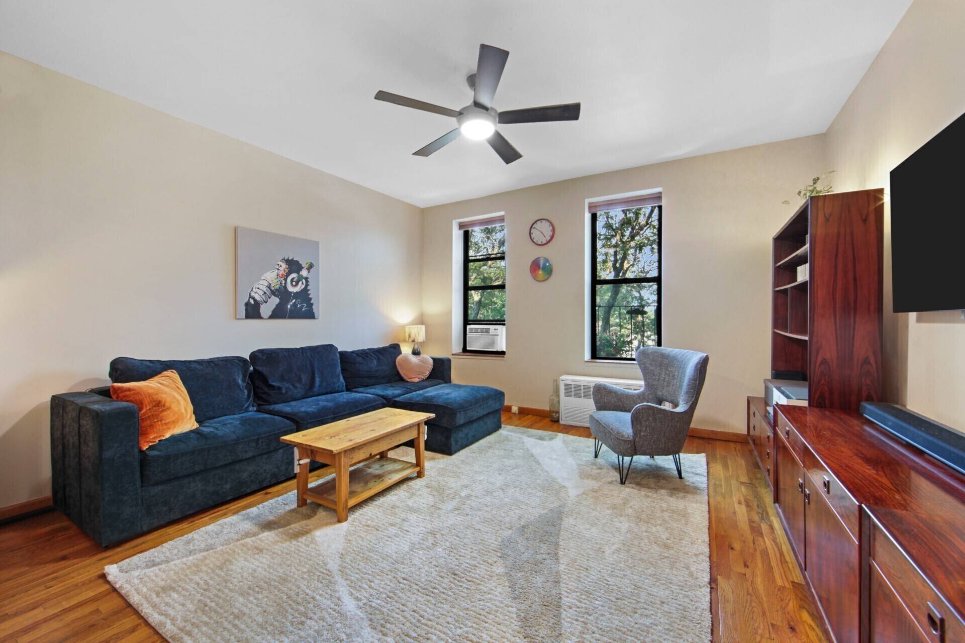 How about a REAL 3 bedroom, 2 bath apartment in a great location for under 1M in Brooklyn ?