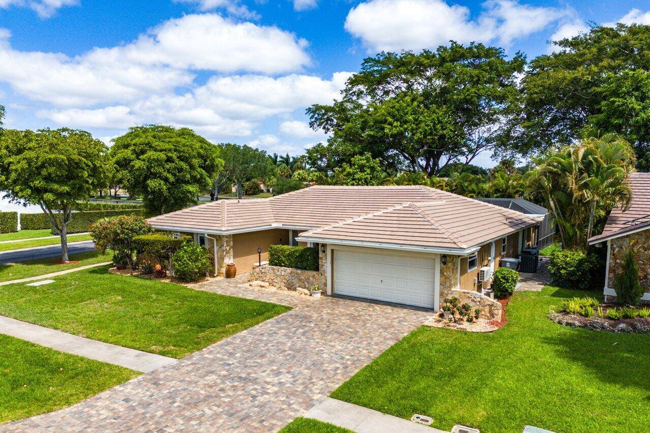 THIS HOME HAS EVERYTHING YOU ARE LOOKING FOR !