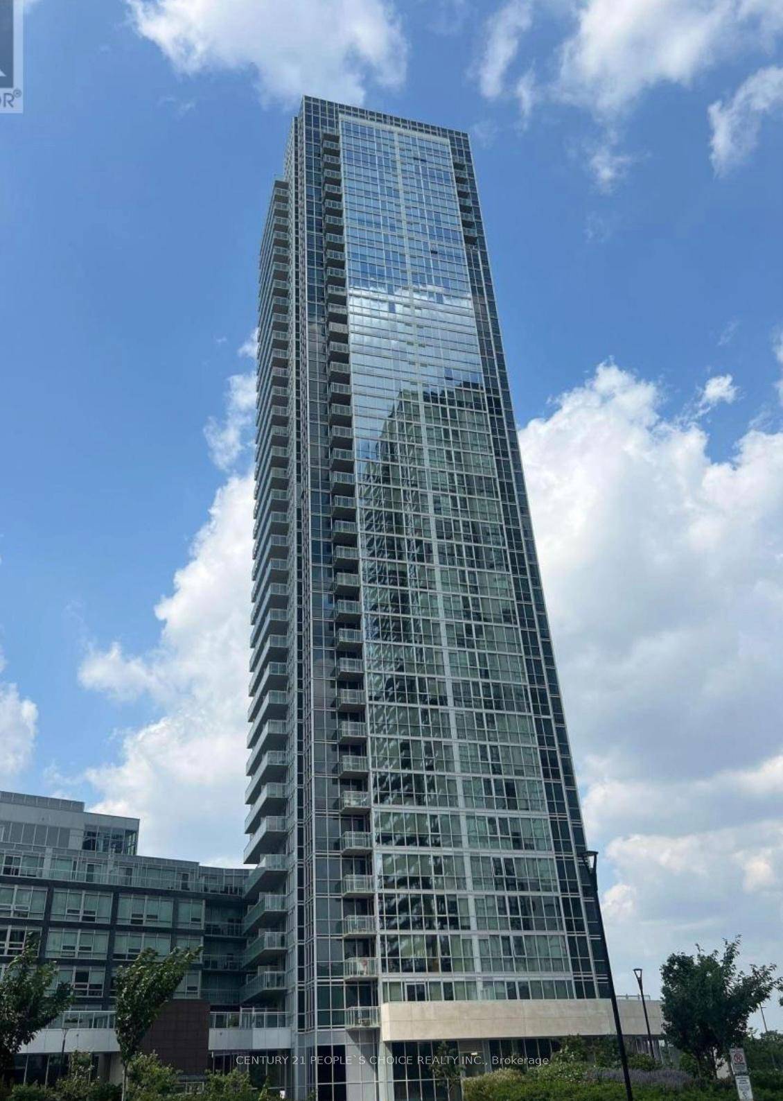Gorgeous Well maintained 1 Bedroom Condo at Very Convenient Location in Most Wanted Area of Vaughan !