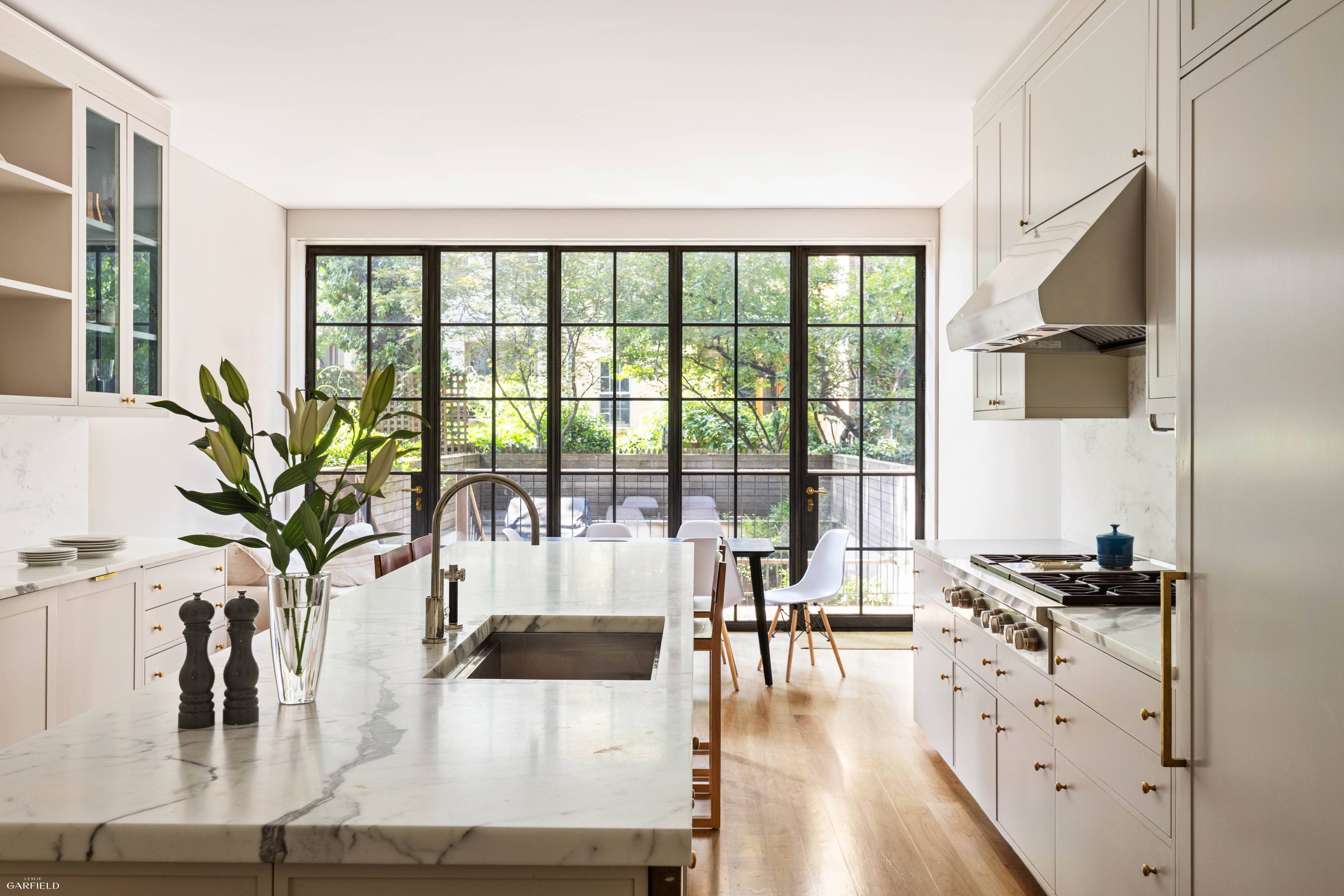 This mint condition single family townhouse is perfectly positioned on a prime, tree lined Chelsea block, bordered on all sides by charming low rise townhouses, offering both privacy and serenity ...