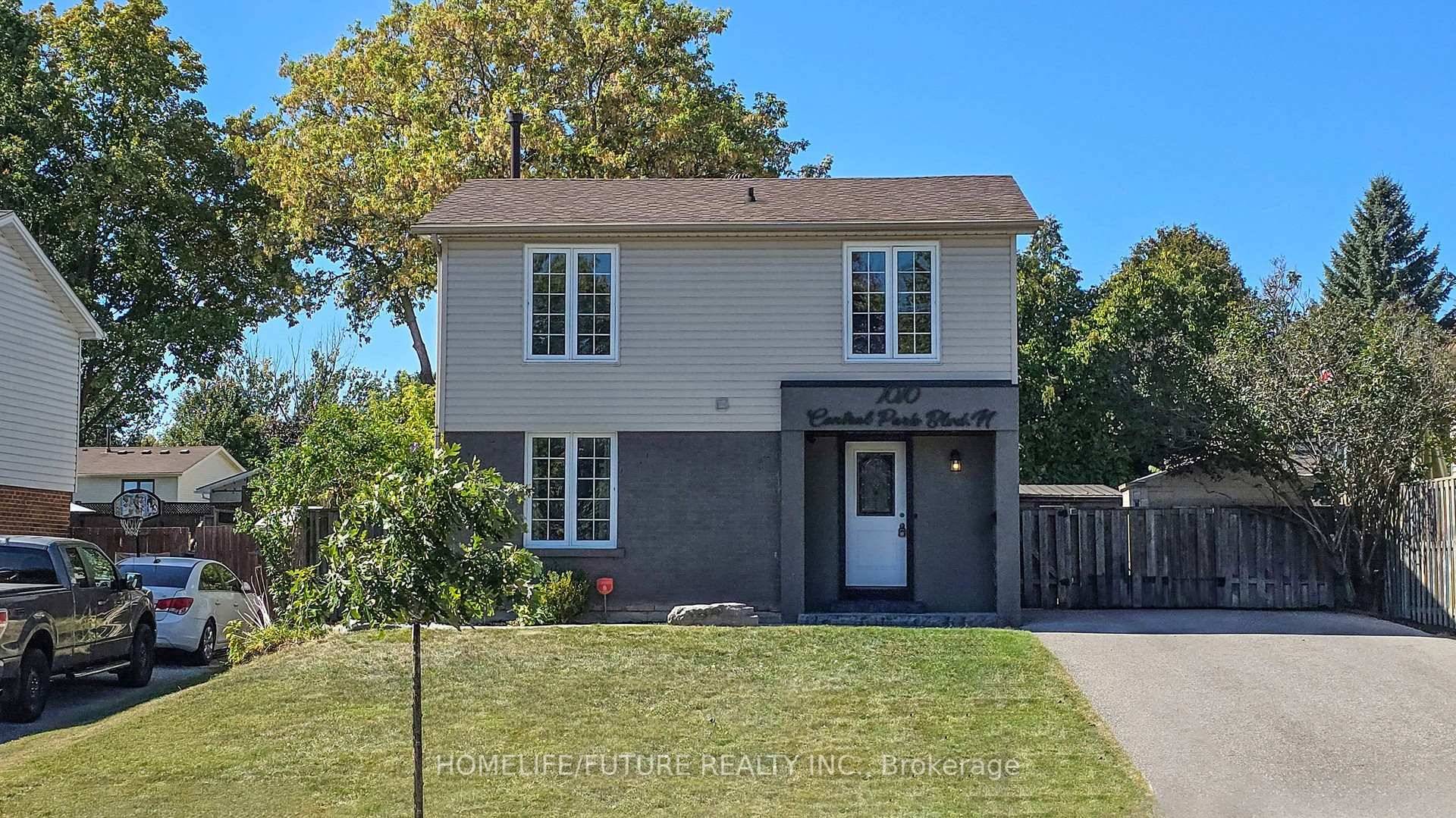 Must See 2 Storey Detached Home Close To Durham College, Ontario Tech, Shopping, And All Amenities !