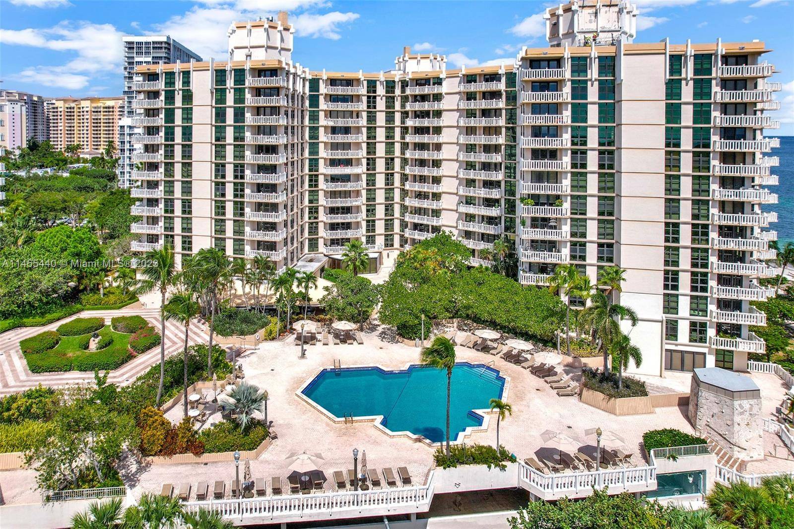 Renovated Prime East South View Resort Style Apartment ready to become your home.
