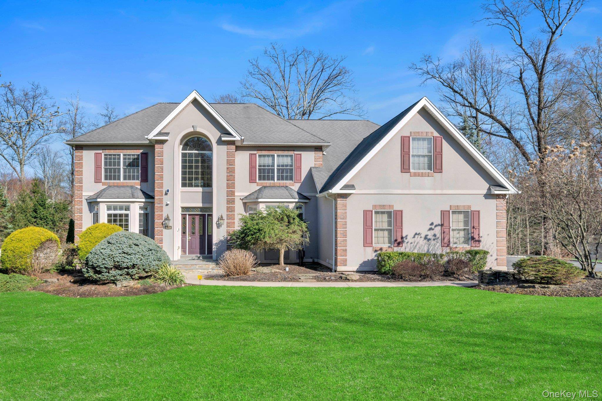 Montebello ! Welcome to this stunning center hall colonial, perfectly situated on a prestigious cul de sac in beautiful Montebello.