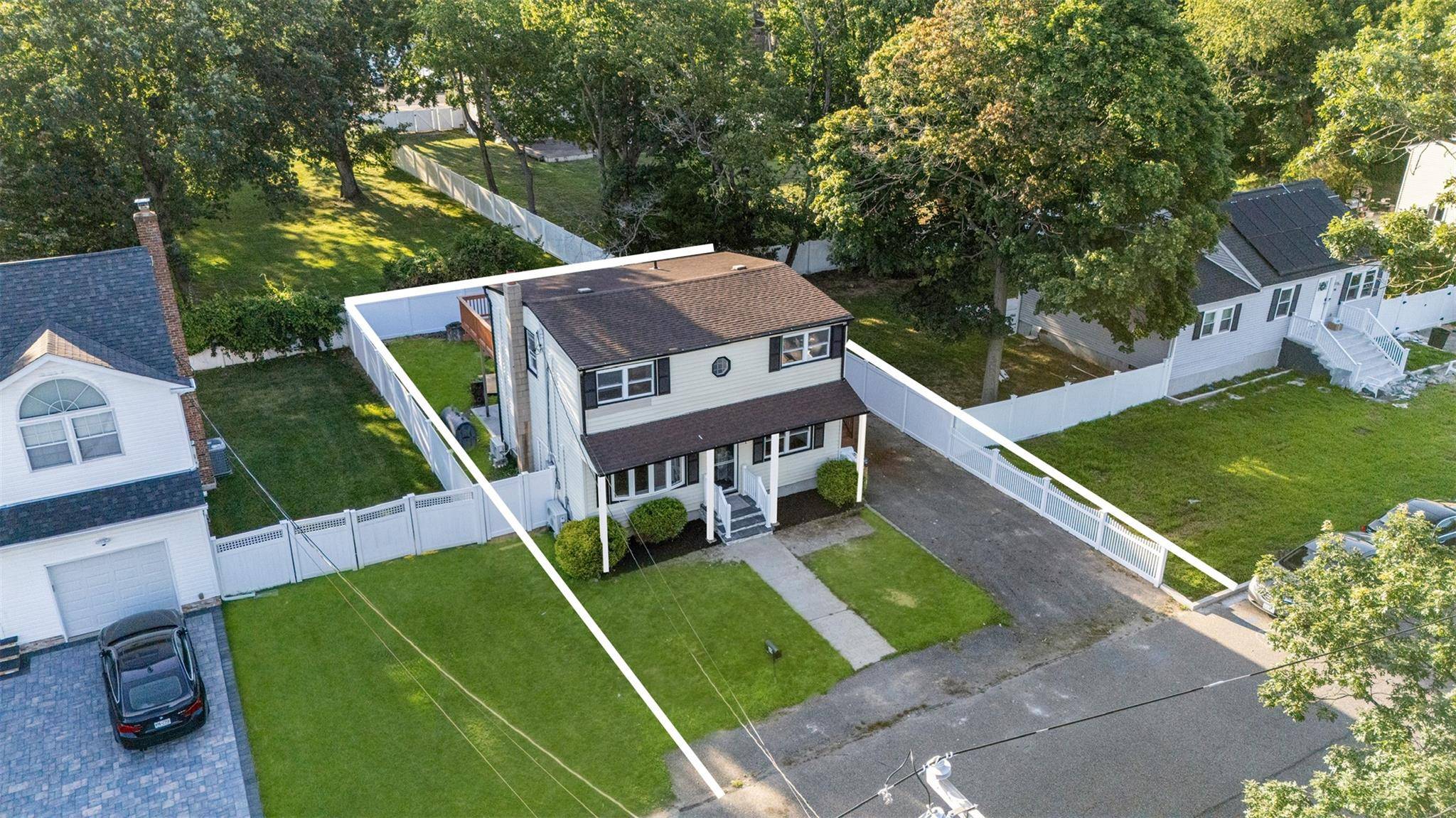 Welcome to this stunning, fully renovated colonial style home offering over 2, 100sqf of elegant living space on a 60x100 lot.