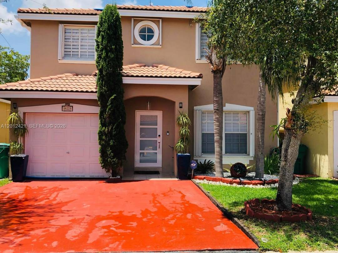 Beautiful 3 2. 5 two story single family at Forest Lakes !