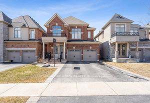 Welcome to luxury living in the prestigious Glenway community of Newmarket.