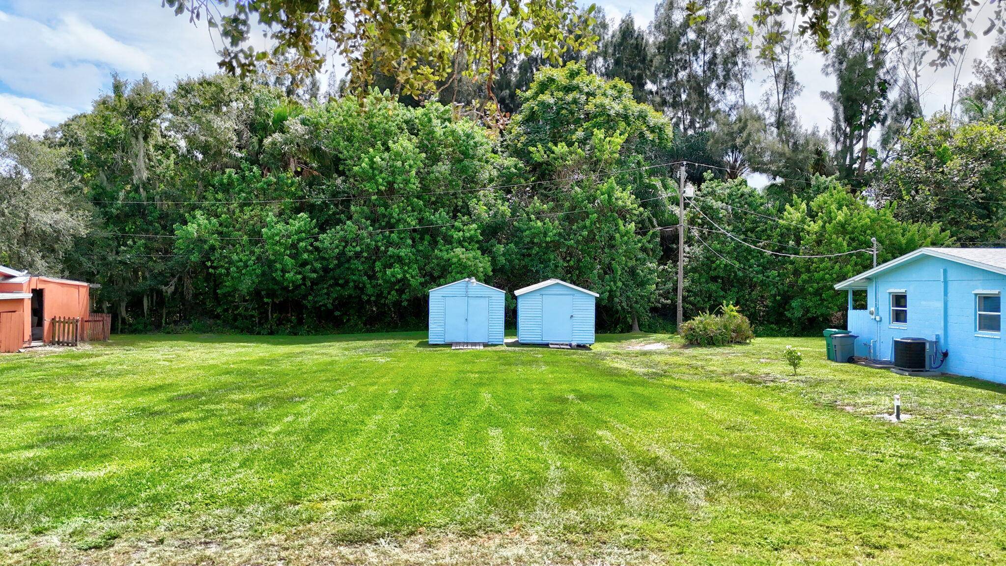 VACNT LOT AND ADJACENT SF HOME ARE BEING SOLD TOGETHER.