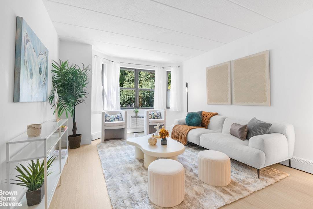 Looking for a renovated two bedroom apartment with amazing natural light and in the heart of Fort Greene ?