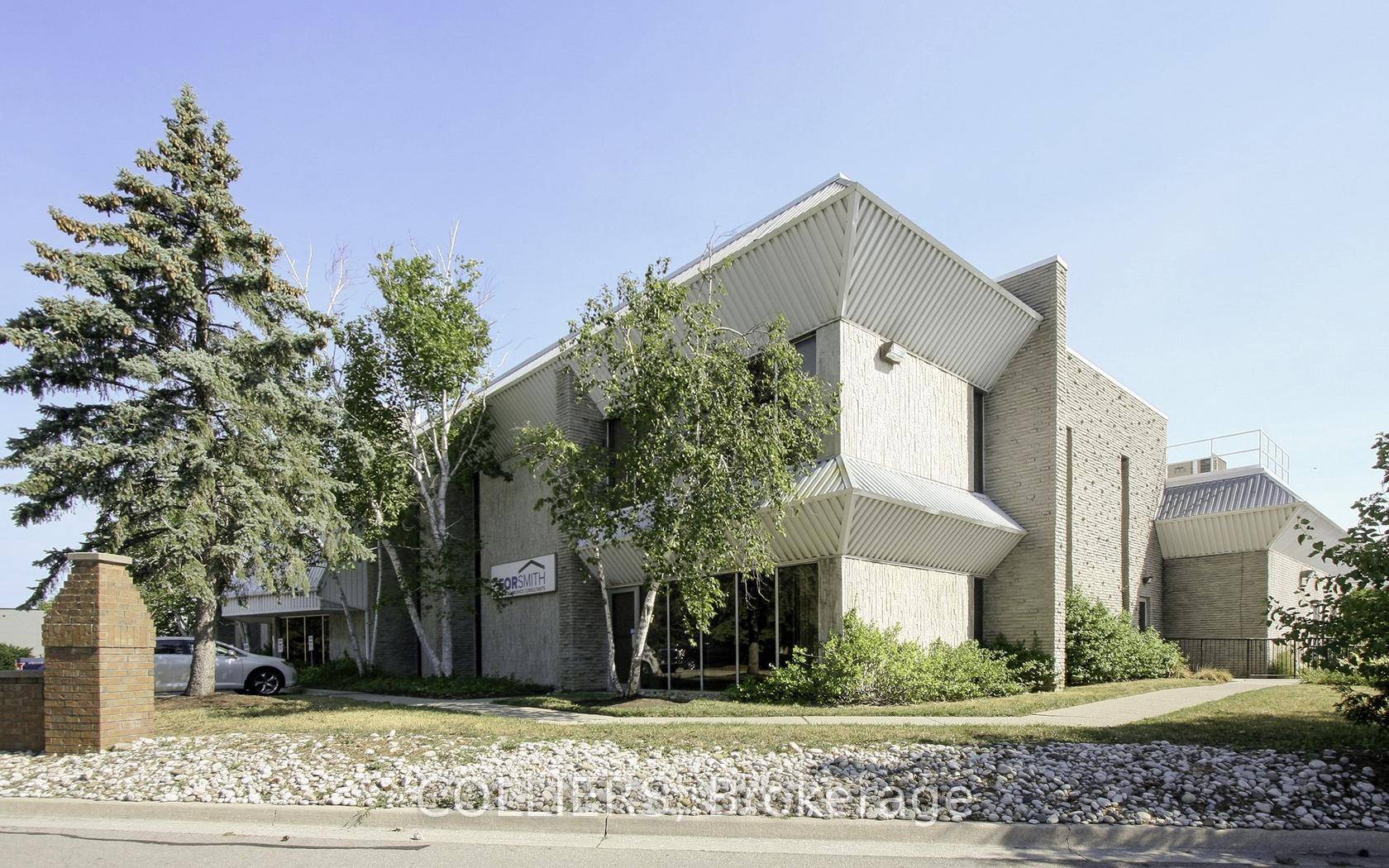 Very well built ground floor office space in a multi tenant building offering a nice build out with glass offices.