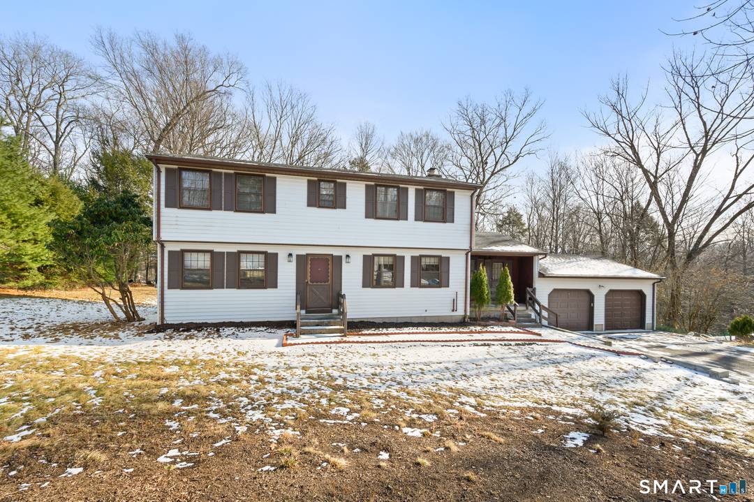 This Terrific 4 bedroom Colonial located on a quiet cul de sac that backs to woods has the space you have been looking for.