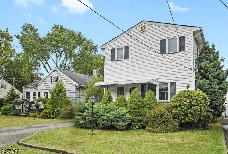 Wonderful four bedroom, two bath home in great neighborhood.