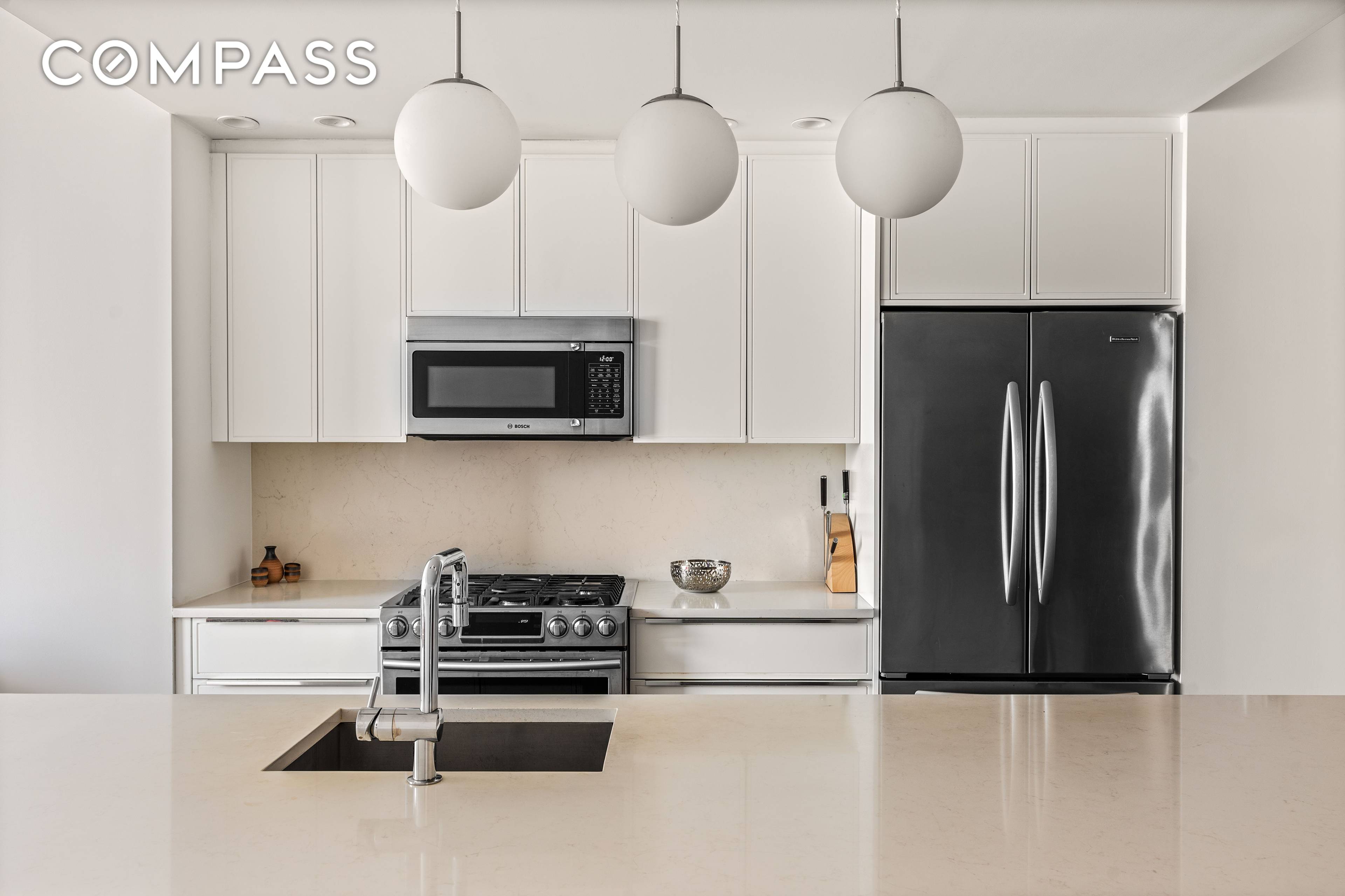 Sprawling 3 Bedroom Condo with Home Office and Abundant Light Welcome to Residence 7A at 23 West 116th Street a generously scaled, thoughtfully laid out 3 bedroom, 2 bathroom condominium ...