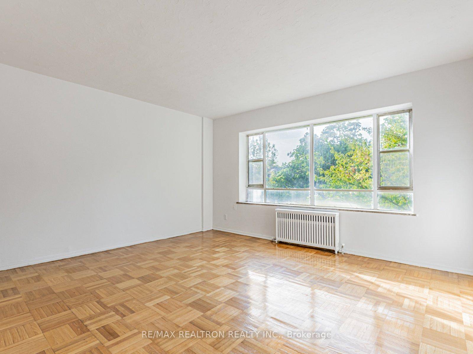 Spacious 1 Bedroom Suite.