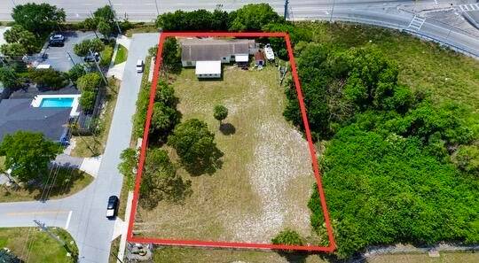 Rare lot available in East Boynton Beach.