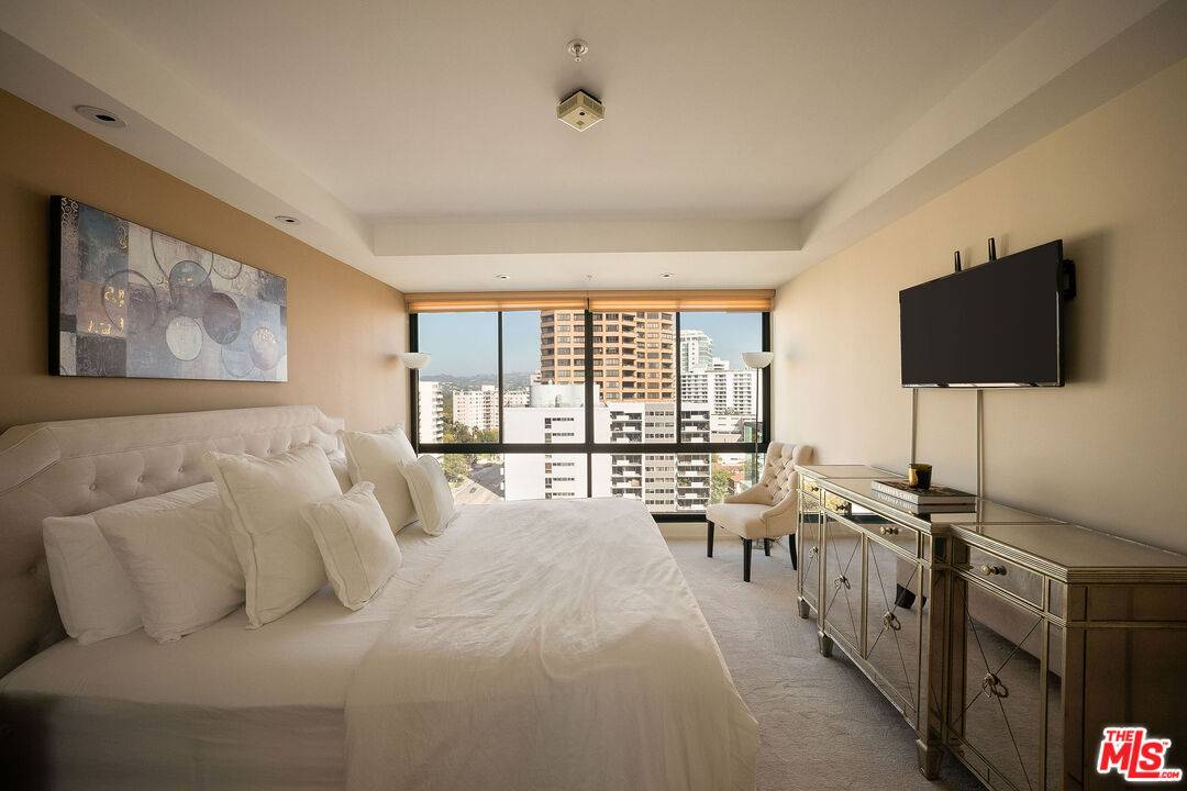 10490   Wilshire Blvd 2BR Westwood La