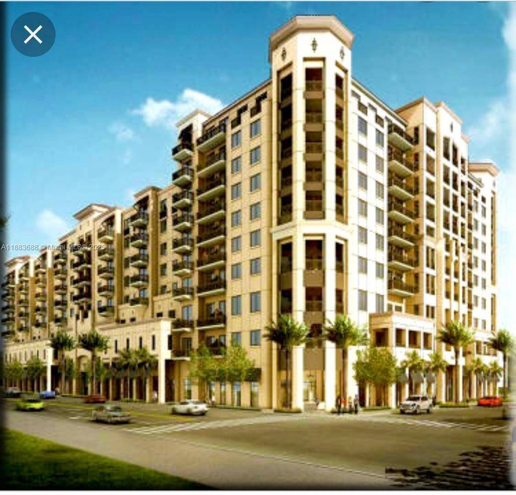 BEAUTIFUL CORNER UNIT ON THE 8TH FLOOR, WITH 1 BEDROOM AND 1 FULL BATHROOMS WITH THE FINEST FINISHES IN ONE OF THE MOST EXCLUSIVE BUILDINGS OF CORAL GABLES.