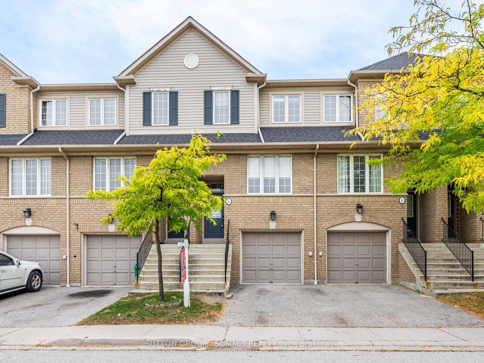Stunning, Renovated, Three Br Town House in the Heart of Mississauga, perfectly nestled in one of Mississauga's most sought after locations.