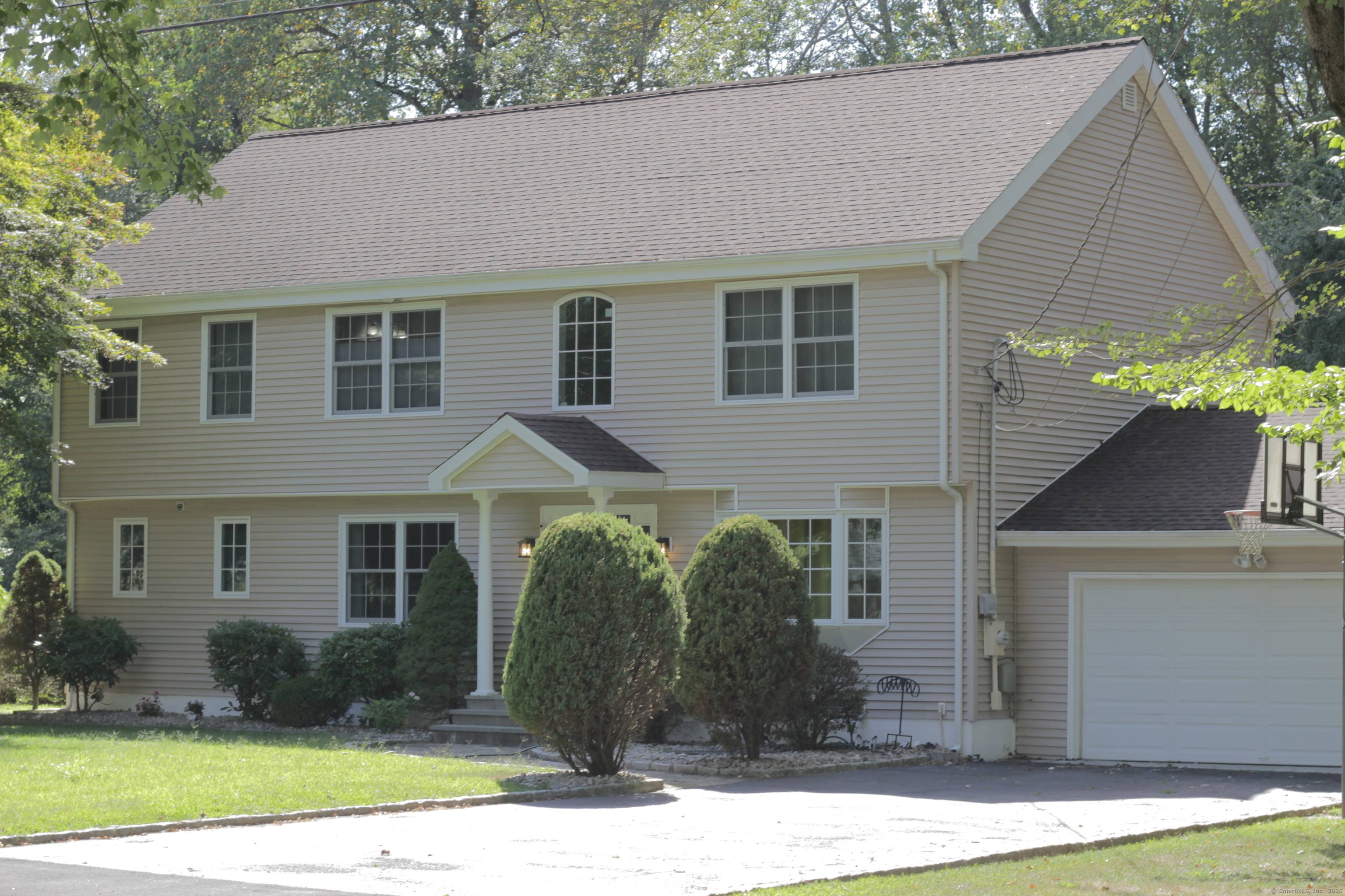 Beautiful East Facing Colonial in a sought after neighborhood known for top schools, great commuting options, and nearby shopping.
