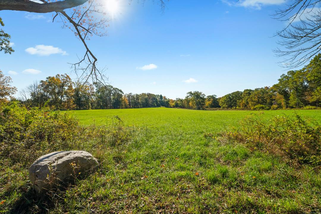 Rare 102 acre income producing estate.